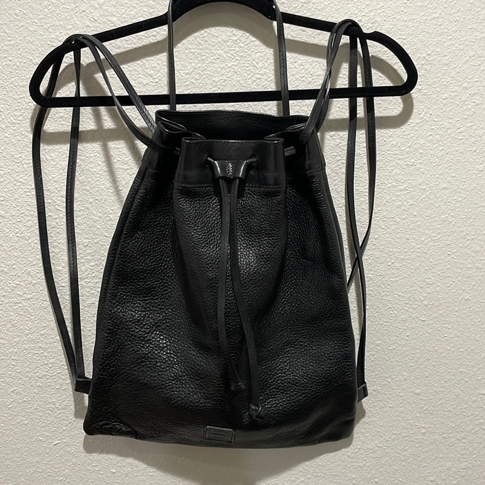 Y2K Vintage Brave 1992 black leather backpack with internal pockets